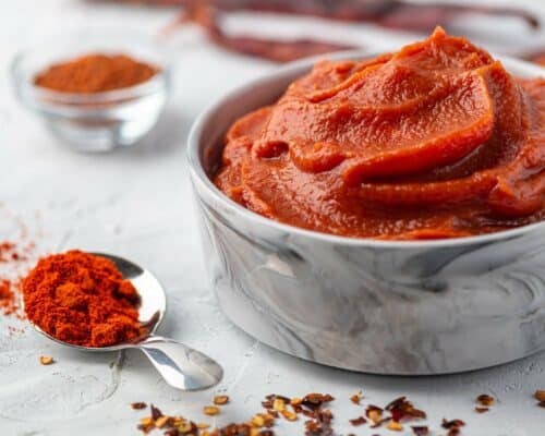 Gochujang vs. gochugaru - SpicyDays.com