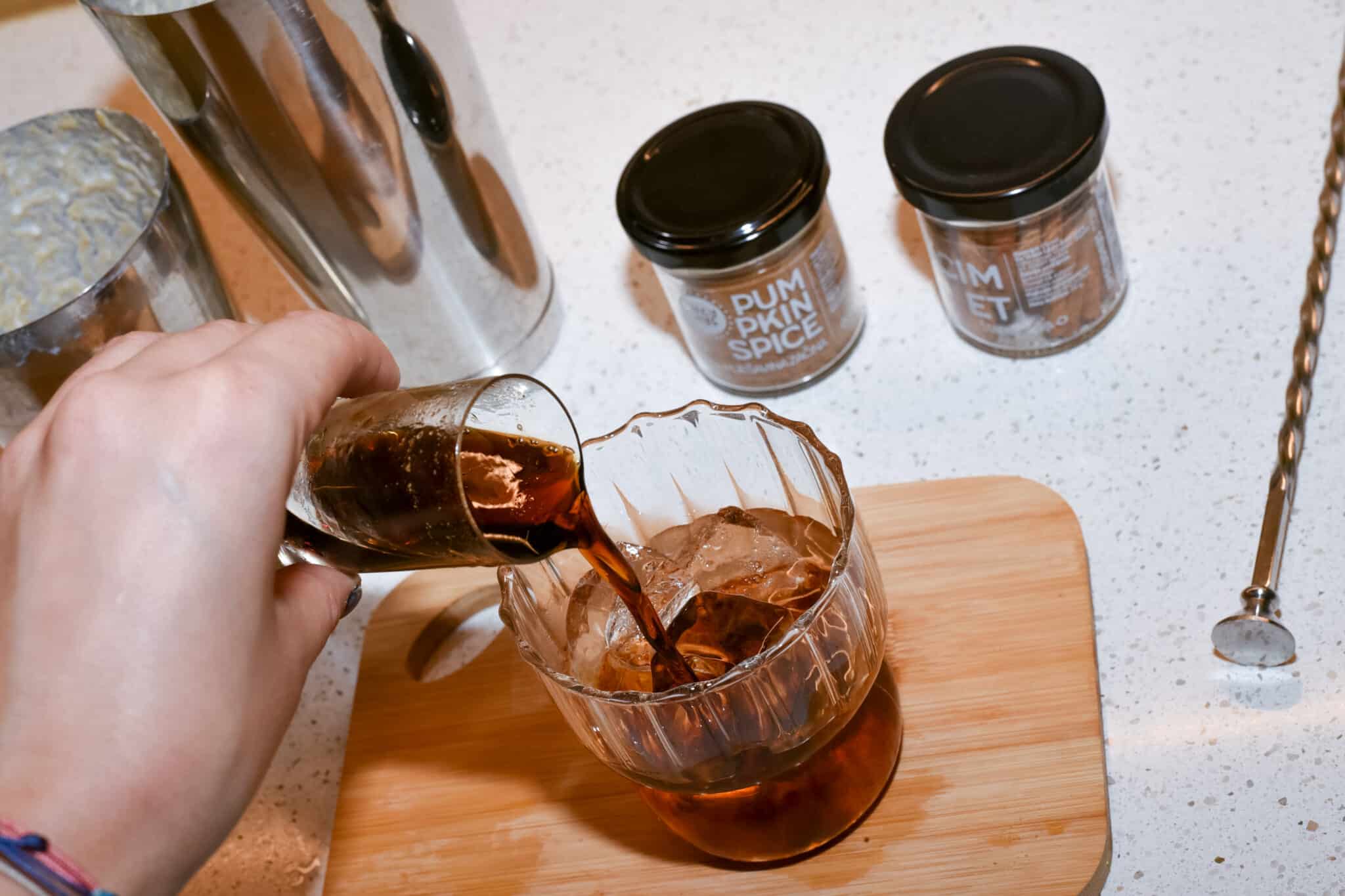 Pumpkin spiced white russian-3