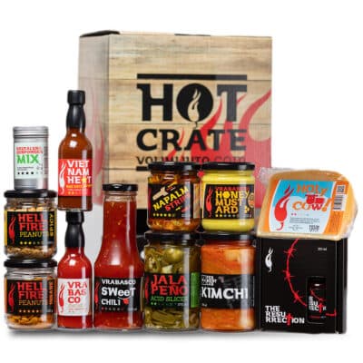 Must Have Hot Crate - poklon paket u brandiranoj kartonskoj kutiji